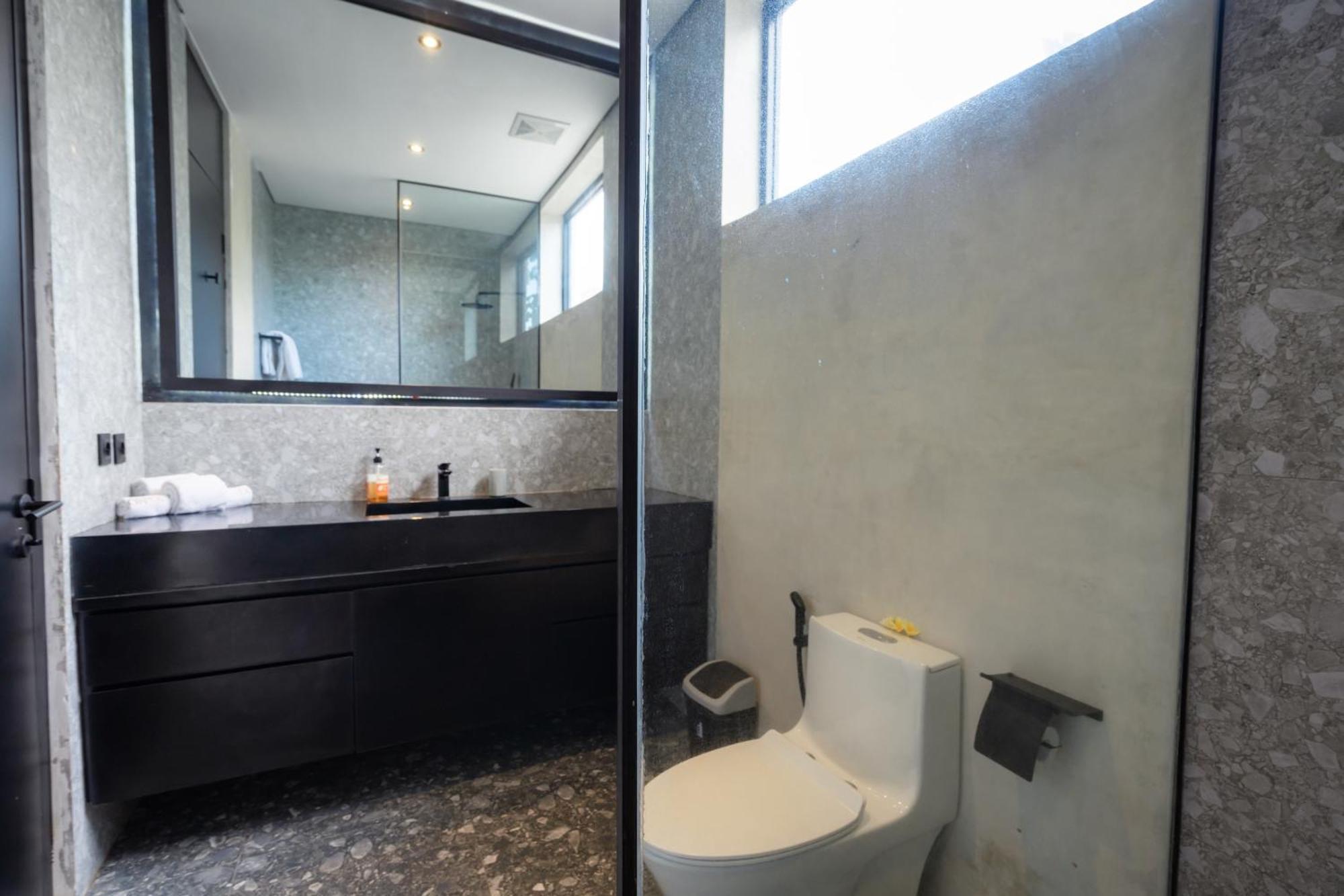 Onyx Beach Hotel Canggu  Ngoại thất bức ảnh